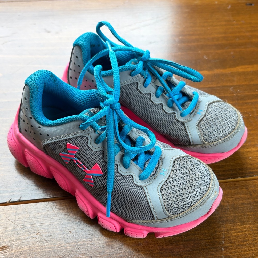 Under Armor Toddler Sneakers Sz 11